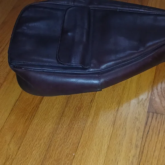 Brown Leather Sling-Style Shoulder Bag ■ Adjustable Padded Strap - Picture 11 of 12